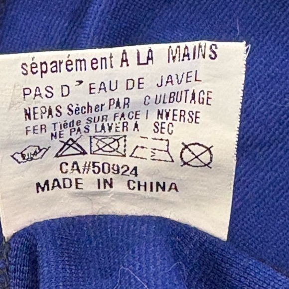 Groovy Coco & Tashi Mod Print
Mini Dress - Size Small - Picture 6 of 10